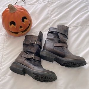 Steve Madden leather boots